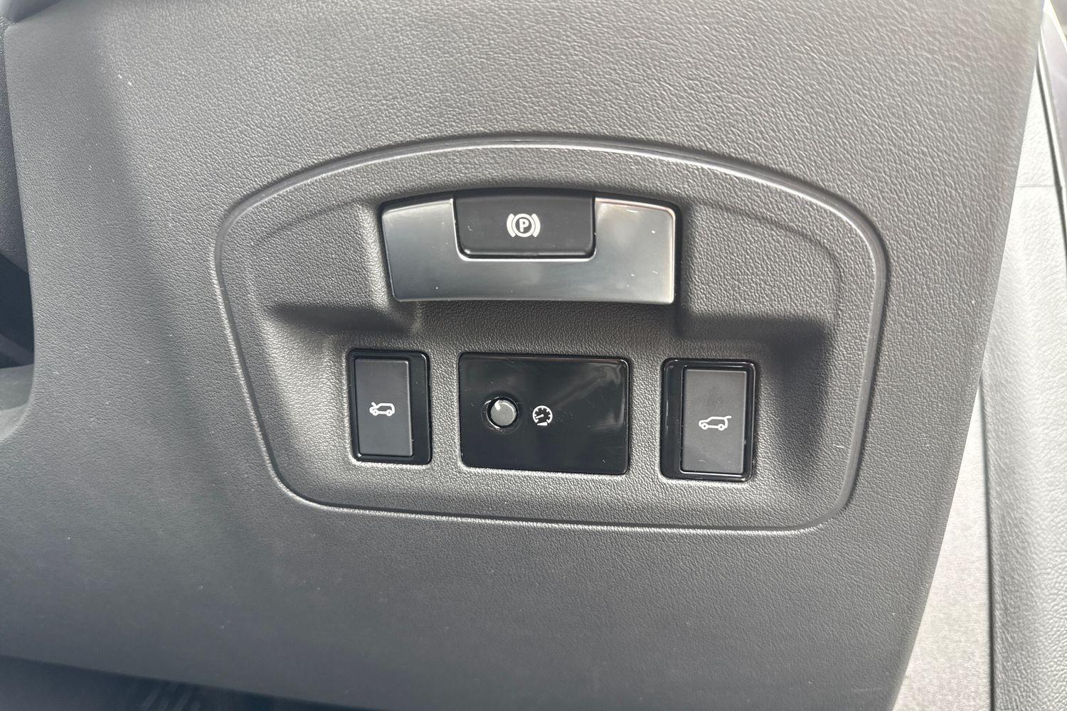 Vehicle 35