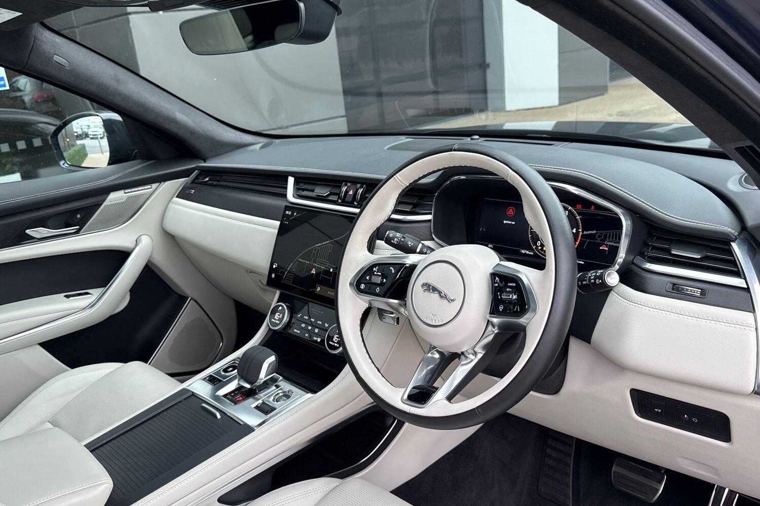 Used Jaguar F-Pace 2024 for sale - 76573615: Photo 22