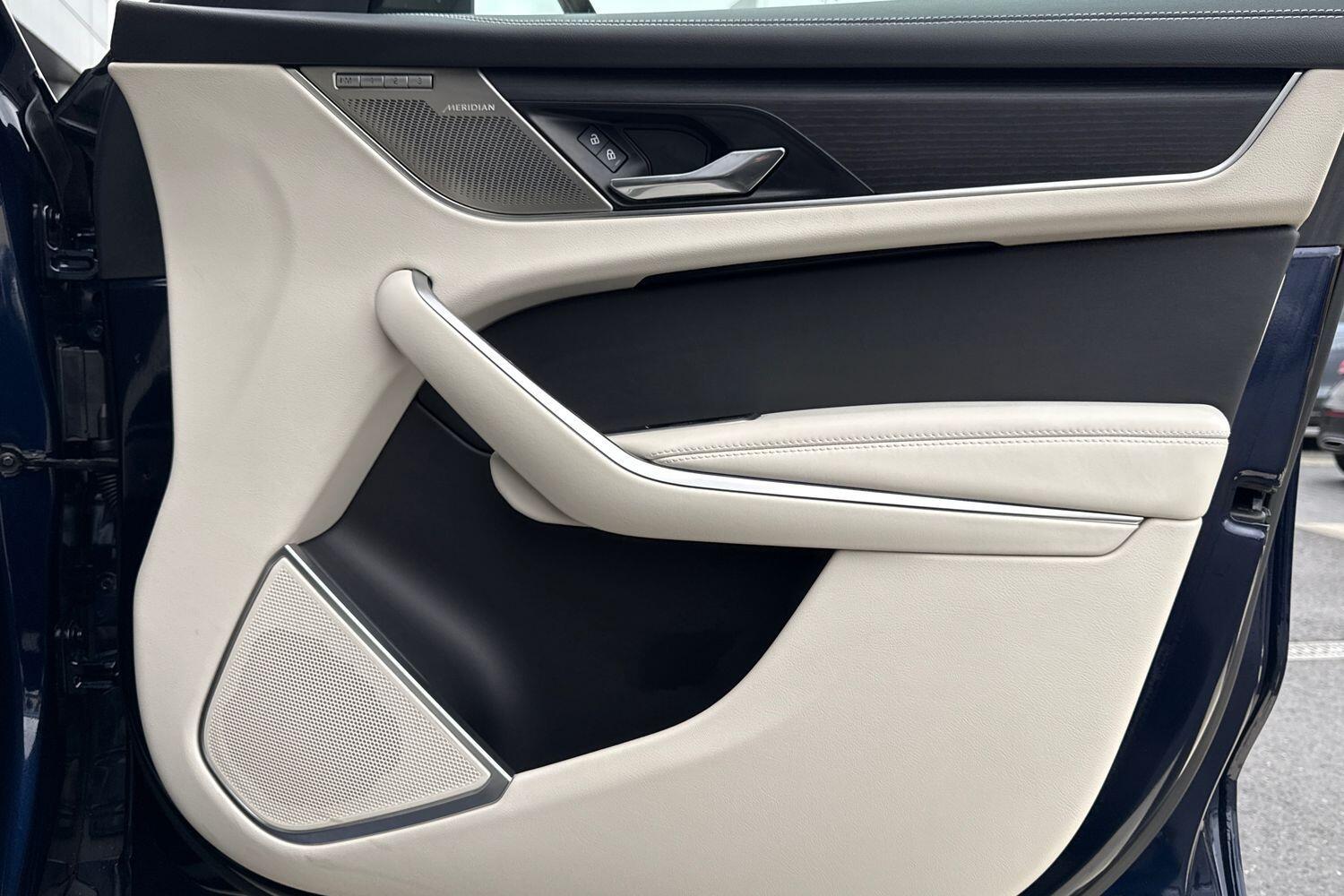 Used Jaguar F-Pace 2024 for sale - 76573615: Photo 25