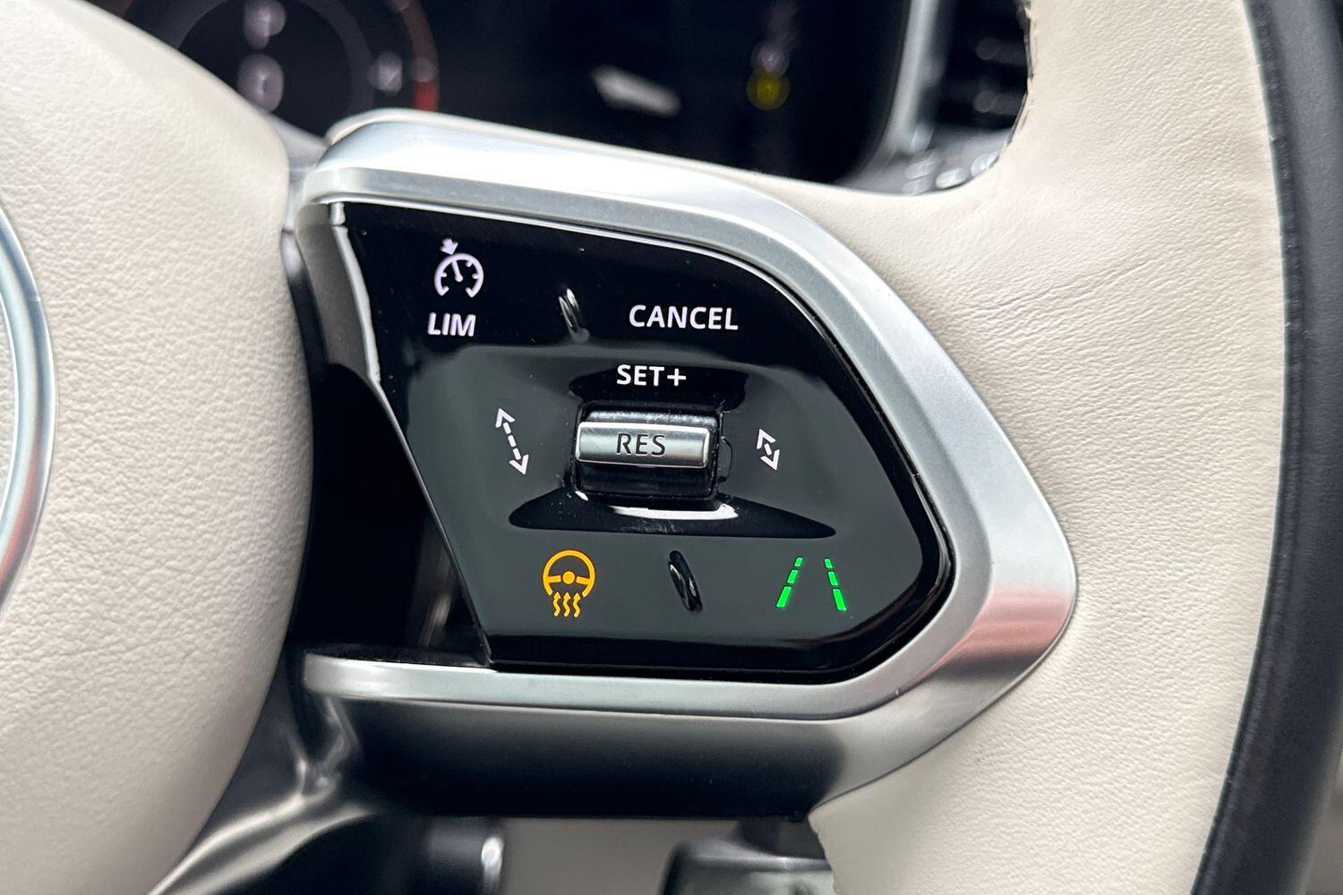 Used Jaguar F-Pace 2024 for sale - 76573615: Photo 38