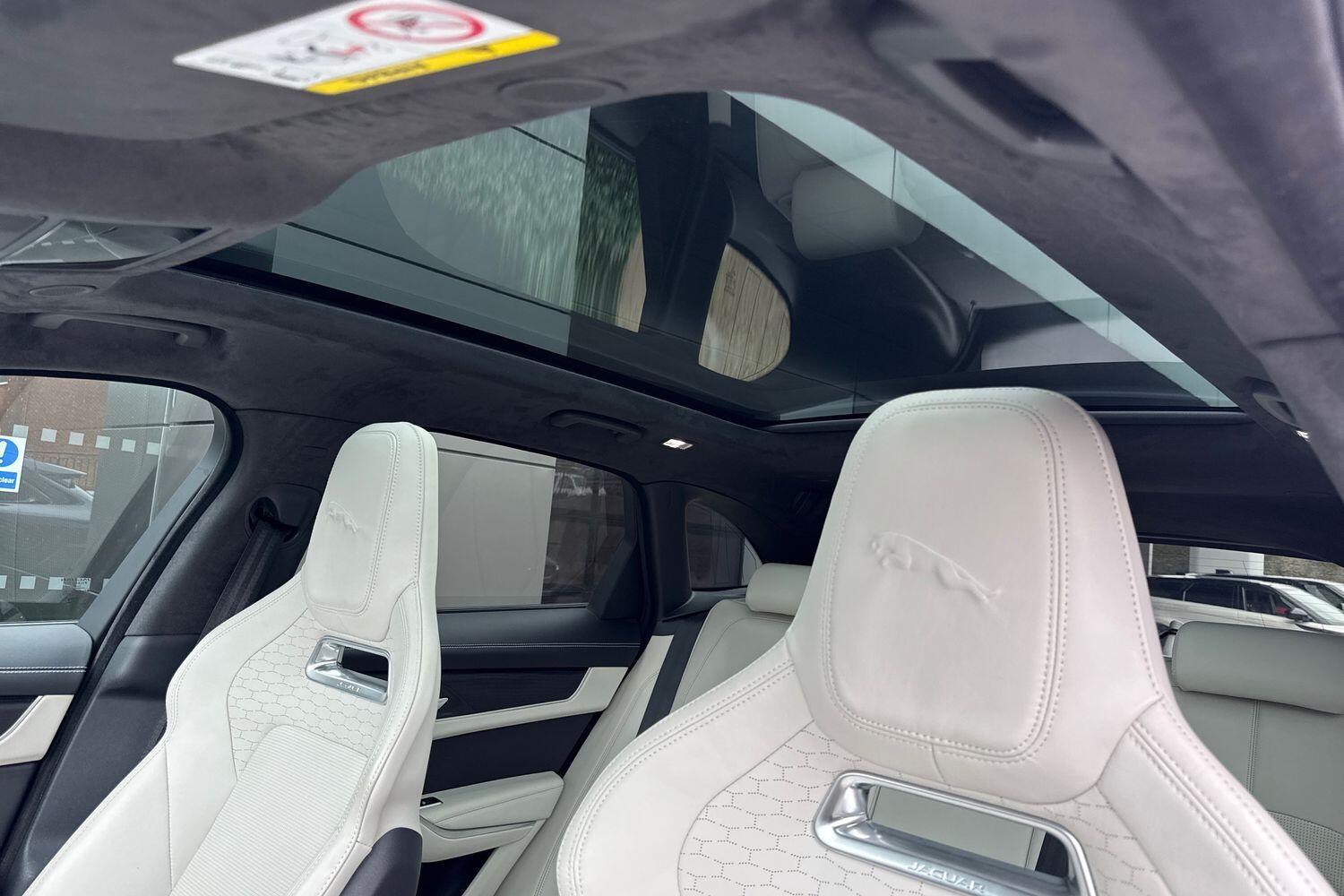 Used Jaguar F-Pace 2024 for sale - 76573615: Photo 52