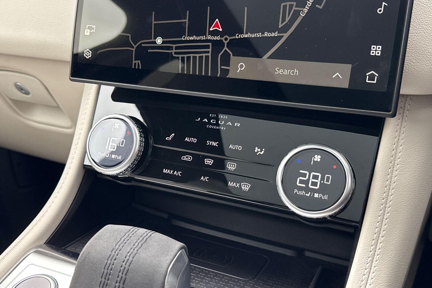 Used Jaguar F-Pace 2024 for sale - 76573615: Photo 55