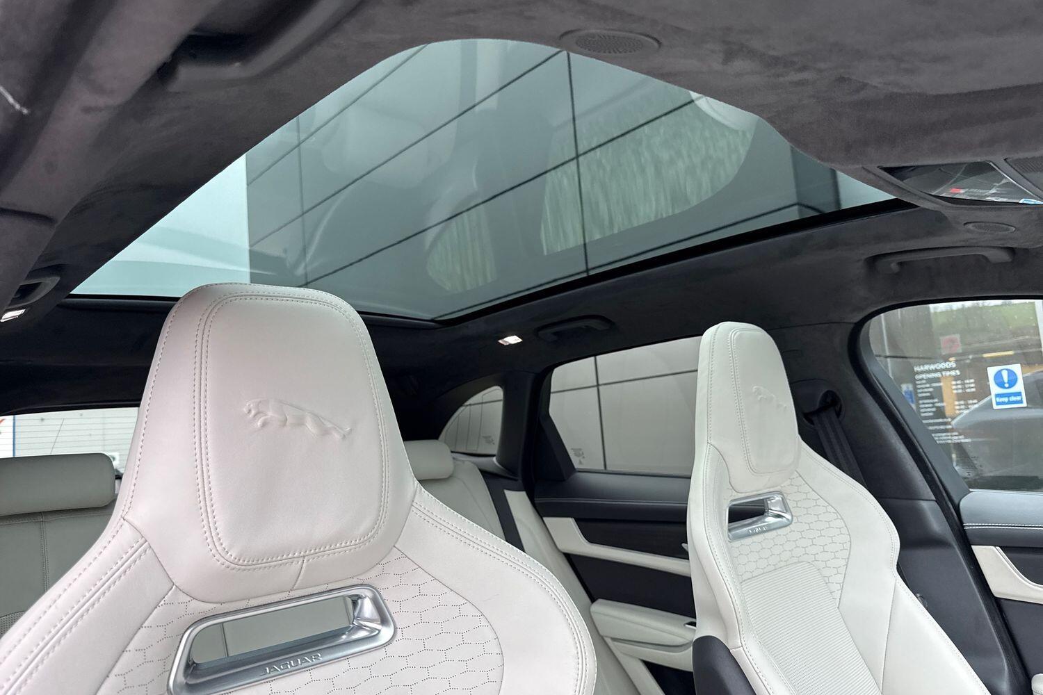 Used Jaguar F-Pace 2024 for sale - 76573615: Photo 9