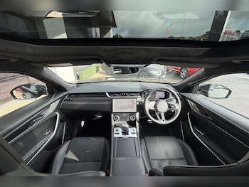 Used Jaguar F-Pace 2024 for sale - 75808578: Photo