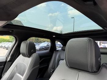 Used Jaguar F-Pace 2020 for sale - 75696791: Photo