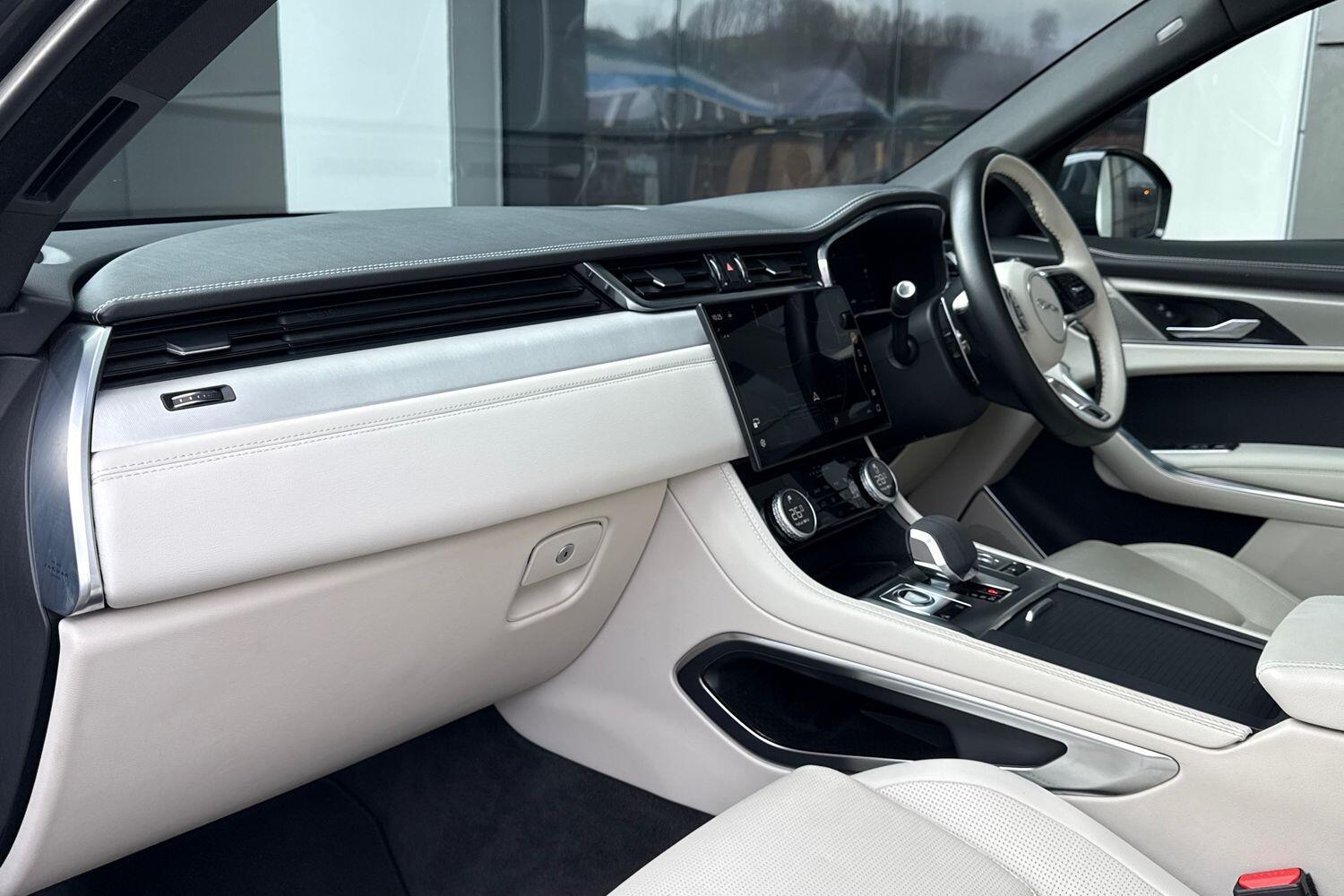 Used Jaguar F-Pace 2023 for sale - 77377470: Photo 49