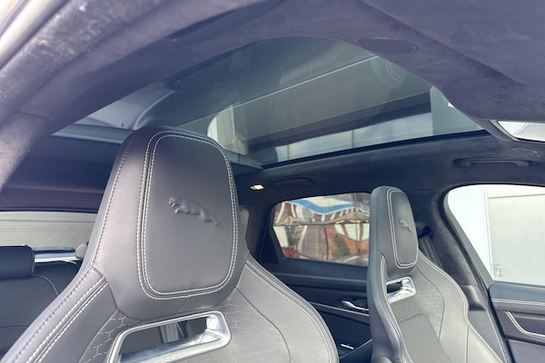 Used Jaguar F-Pace 2023 for sale - 75531598: Photo 13