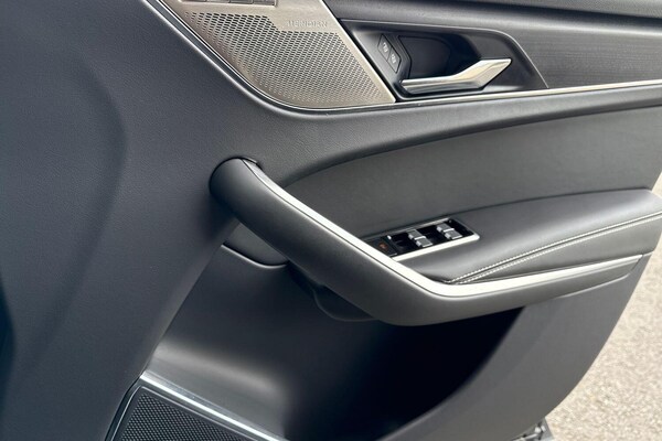 Used Jaguar F-Pace 2023 for sale - 75531598: Photo 22