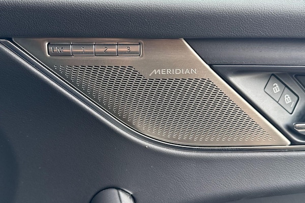 Used Jaguar F-Pace 2023 for sale - 75531598: Photo 23