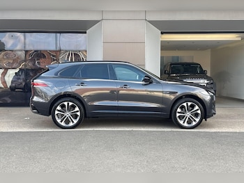 Used Jaguar F-Pace 2023 for sale - 75531598: Photo