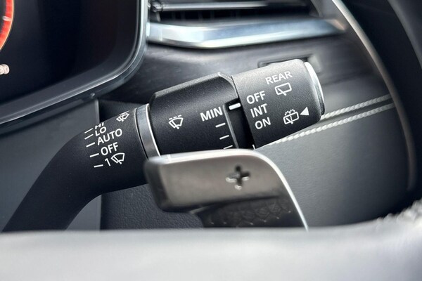 Used Jaguar F-Pace 2023 for sale - 75531598: Photo 37