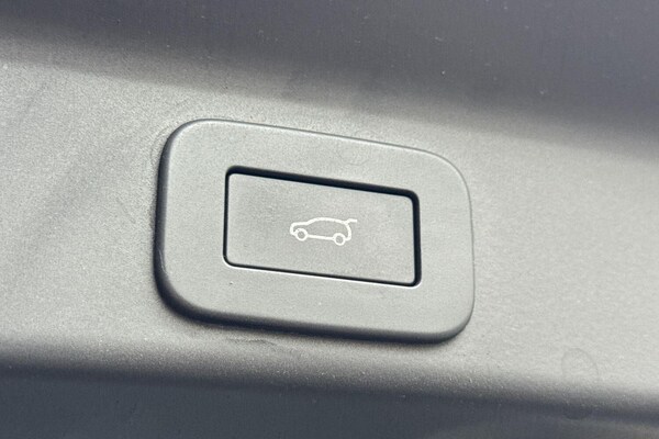 Used Jaguar F-Pace 2023 for sale - 75531598: Photo 45