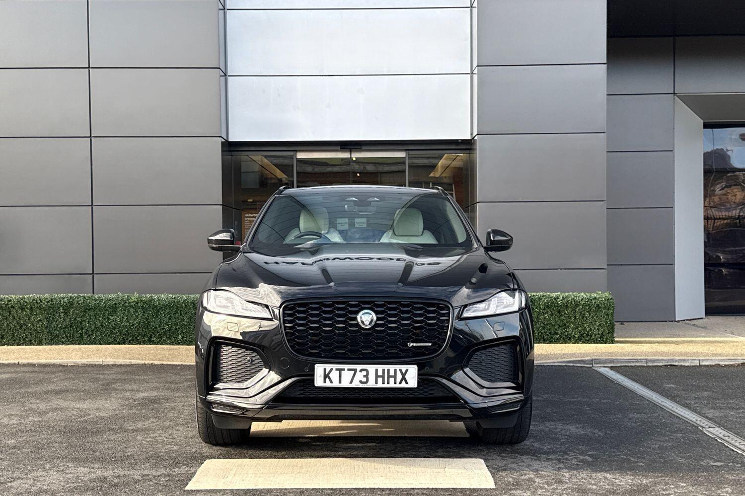 Used Jaguar F-Pace 2023 for sale - 76572174: Photo 10