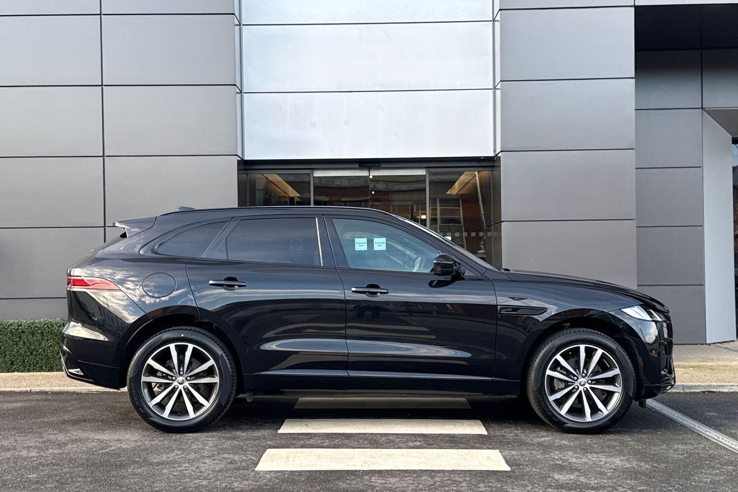Used Jaguar F-Pace 2023 for sale - 76572174: Photo 2