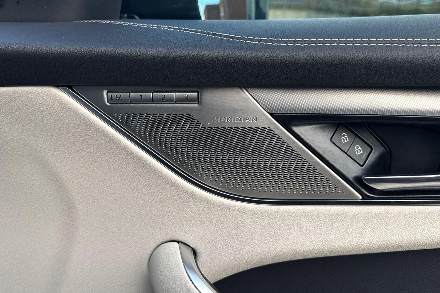 Used Jaguar F-Pace 2023 for sale - 76572174: Photo 20