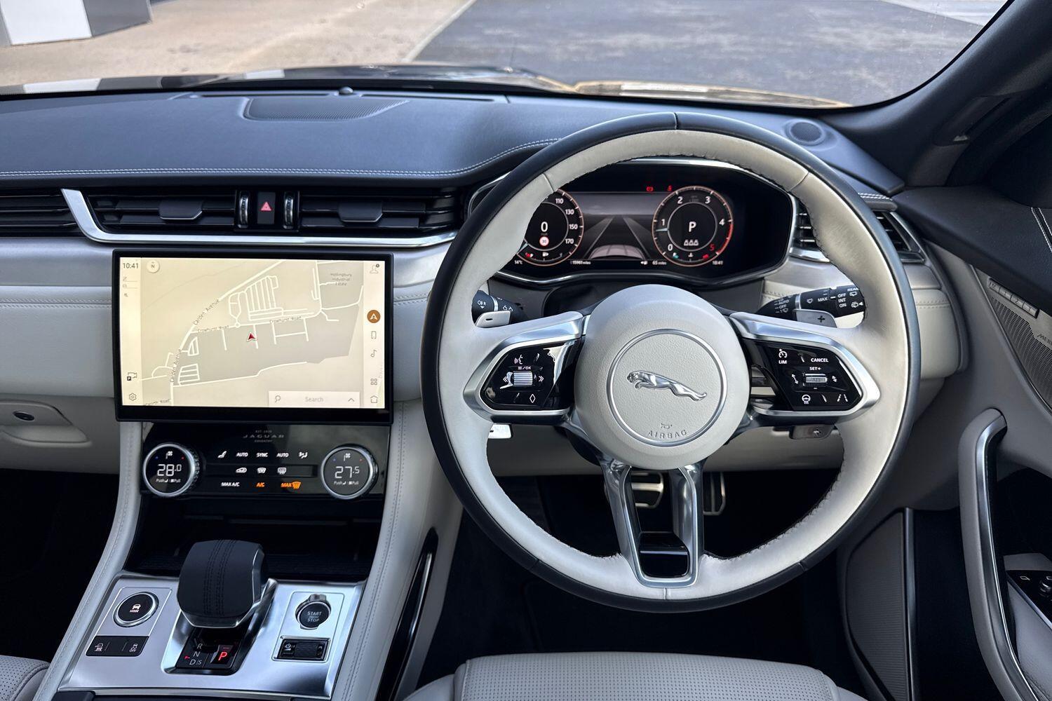 Used Jaguar F-Pace 2023 for sale - 76572174: Photo 26