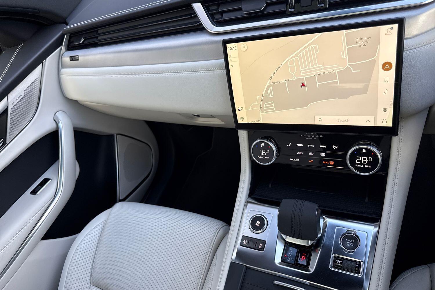 Used Jaguar F-Pace 2023 for sale - 76572174: Photo 28