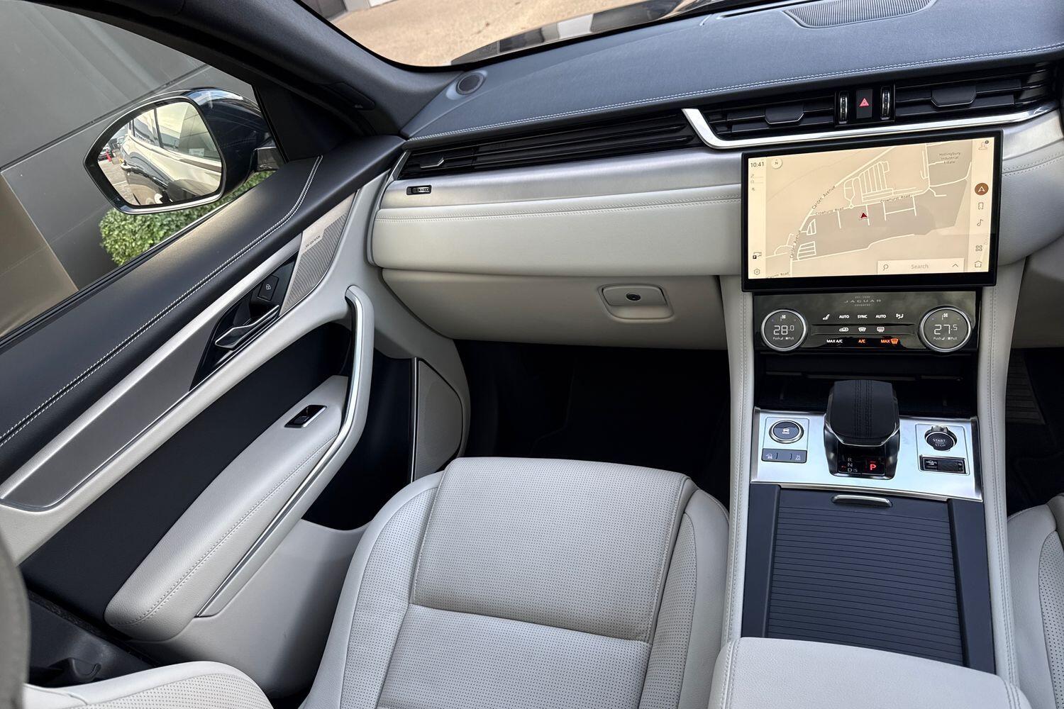 Used Jaguar F-Pace 2023 for sale - 76572174: Photo 46