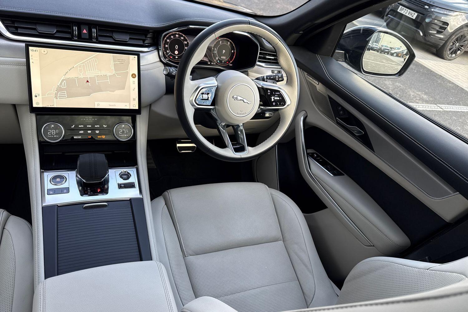 Used Jaguar F-Pace 2023 for sale - 76572174: Photo 47