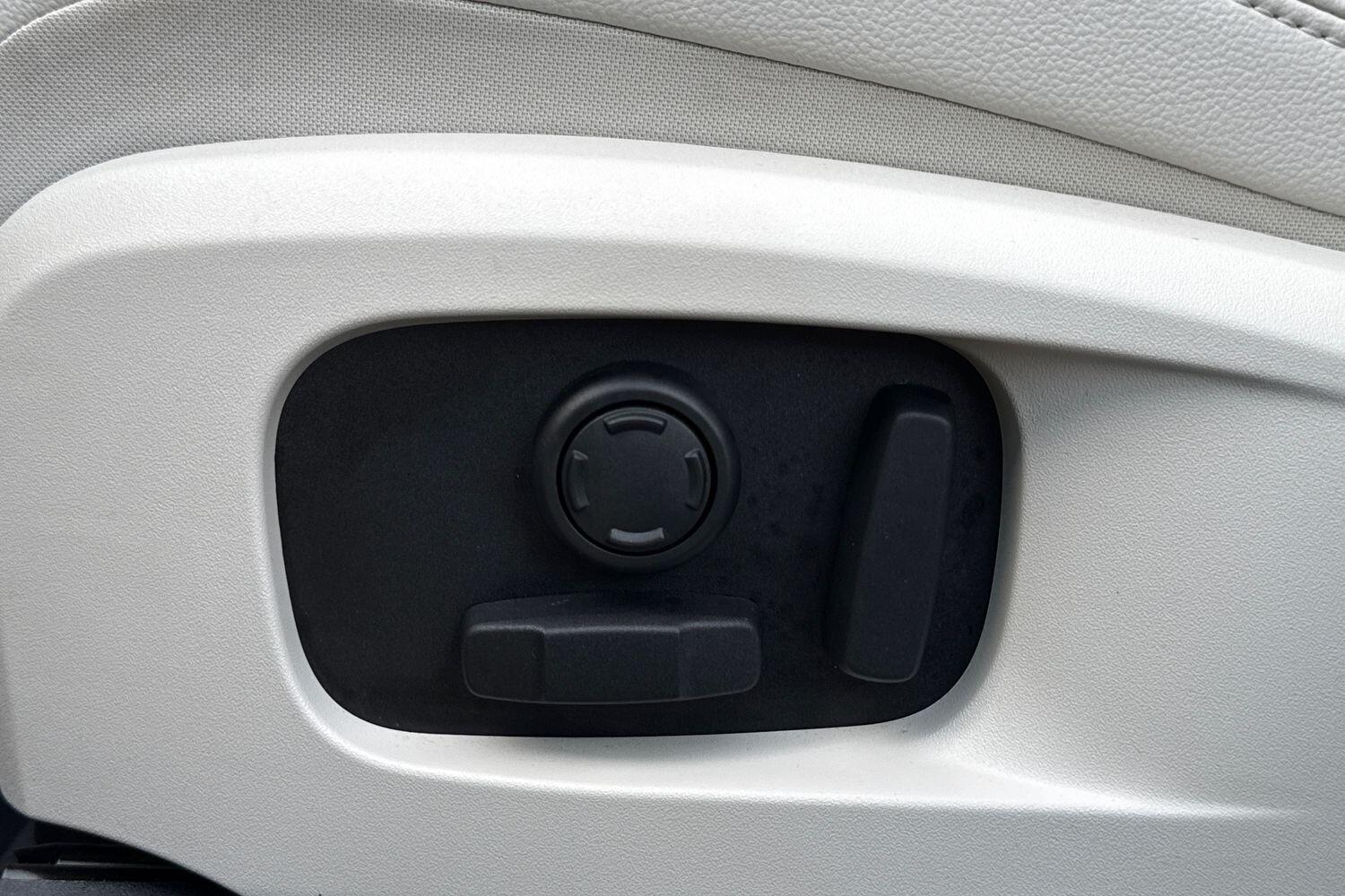 Used Jaguar F-Pace 2023 for sale - 76572174: Photo 51