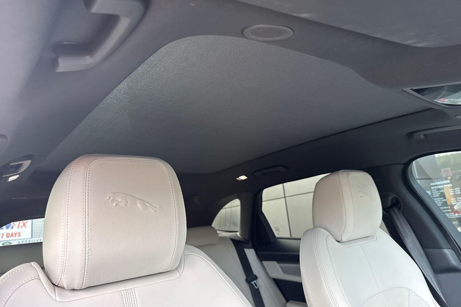 Used Jaguar F-Pace 2023 for sale - 76572174: Photo 8