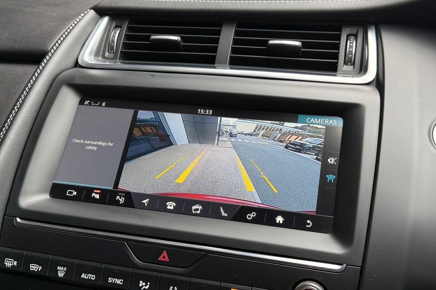 Used Jaguar E-Pace 2019 for sale - 76151470: Photo 4