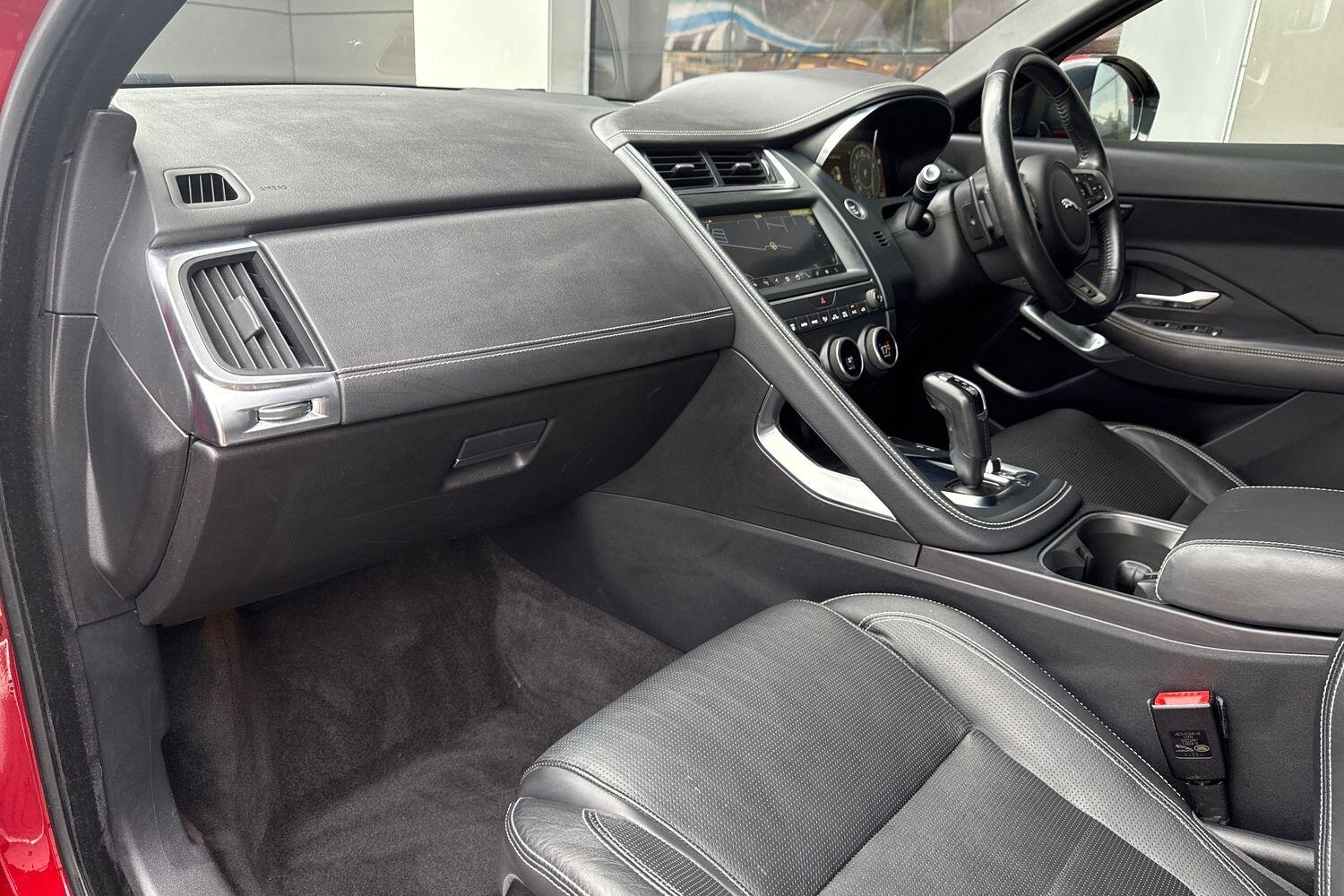 Used Jaguar E-Pace 2019 for sale - 76151470: Photo 41