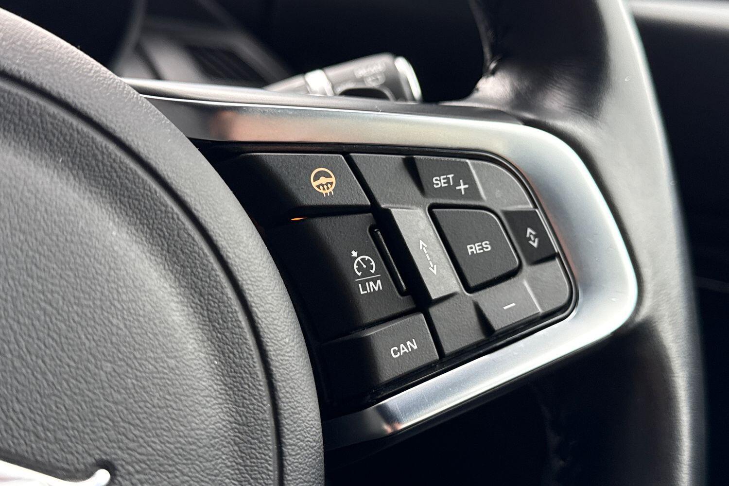 Used Jaguar E-Pace 2019 for sale - 76151470: Photo 48