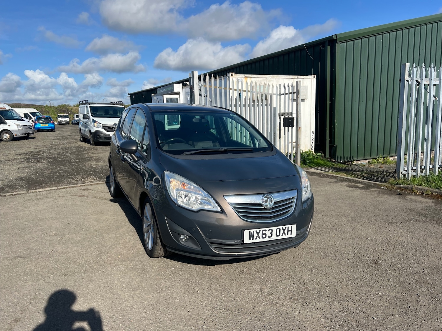 Used Vauxhall Meriva 2013 for sale - 75987822: Photo 2
