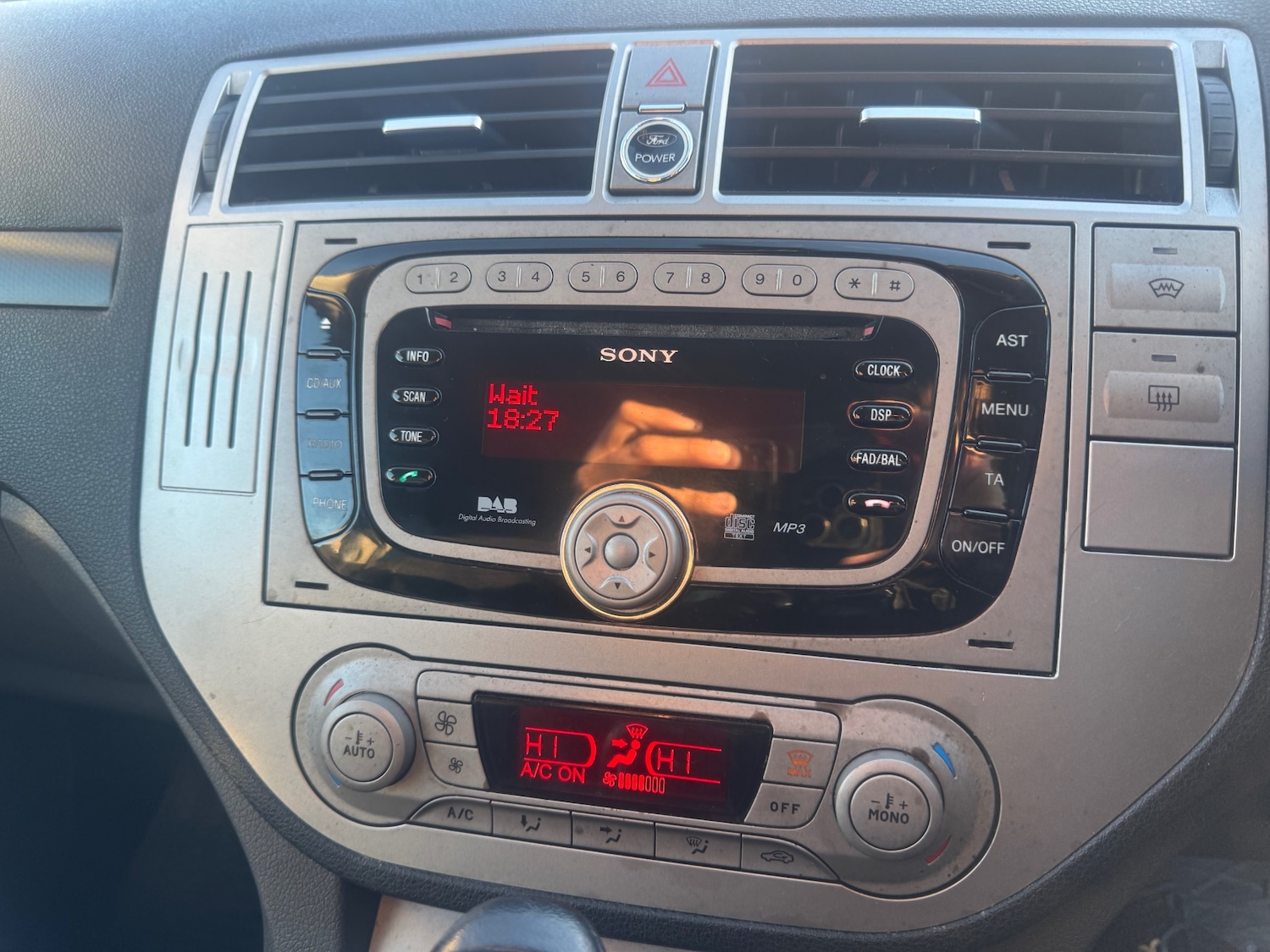 Used Ford Kuga 2011 for sale - 77206945: Photo 14