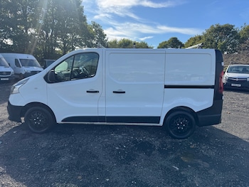 Used Renault Trafic 2018 for sale - 75922142: Photo