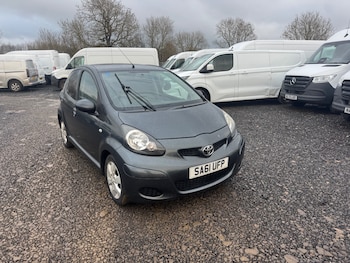 Used Toyota AYGO 2011 for sale - 77581198: Photo