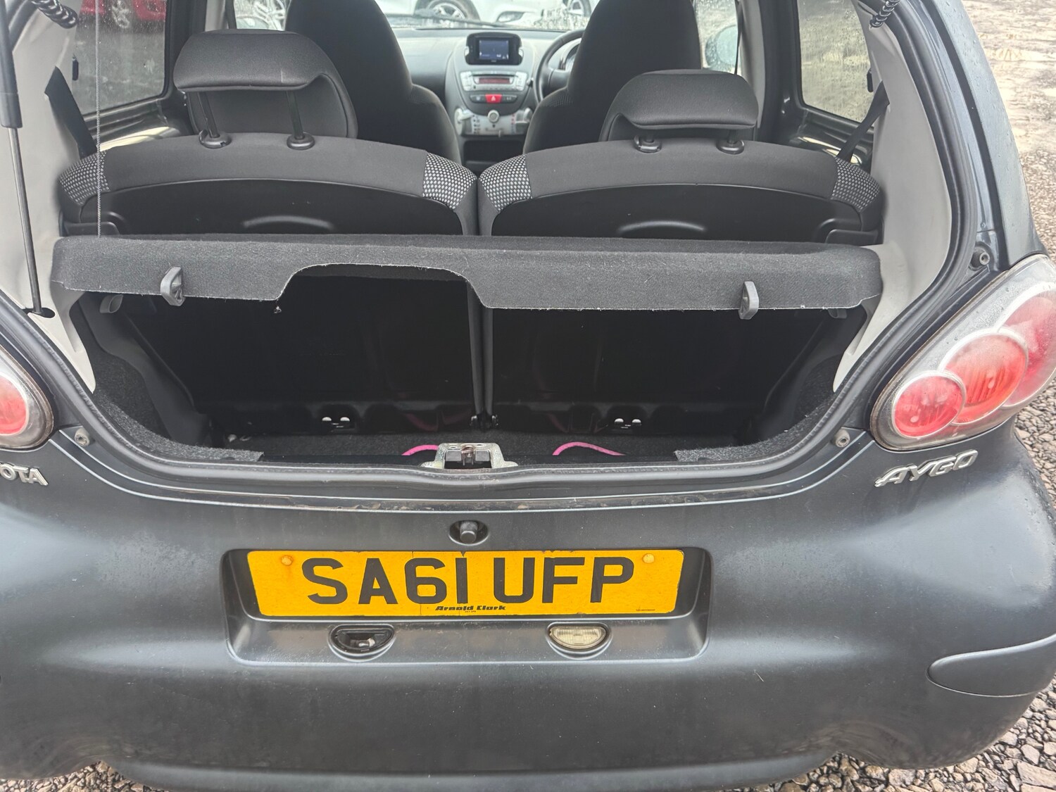 Used Toyota AYGO 2011 for sale - 77581198: Photo 8