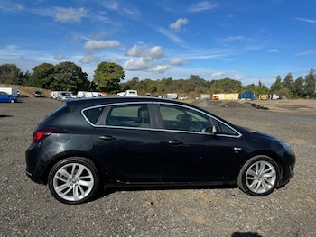 Used Vauxhall Astra 2015 for sale - 75937854: Photo