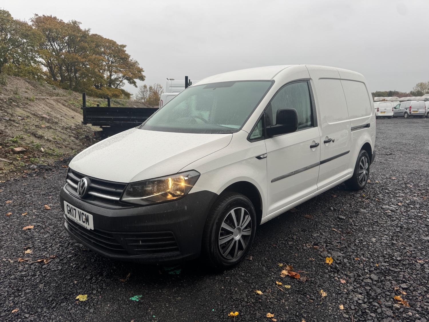 Used Volkswagen Caddy Maxi 2017 for sale - 76418657: Photo 2