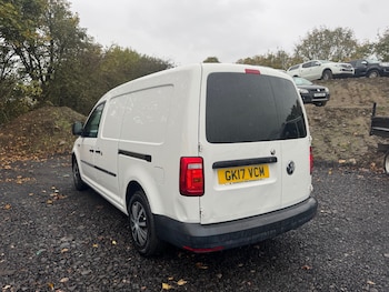 Used Volkswagen Caddy Maxi 2017 for sale - 76418657: Photo