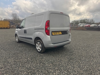 Used Vauxhall Combo 2018 for sale - 78324481: Photo