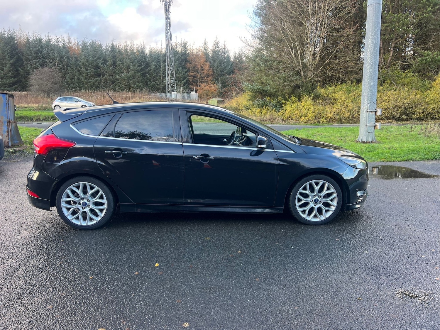 Used Ford Focus 2015 for sale - 76565552: Photo 3