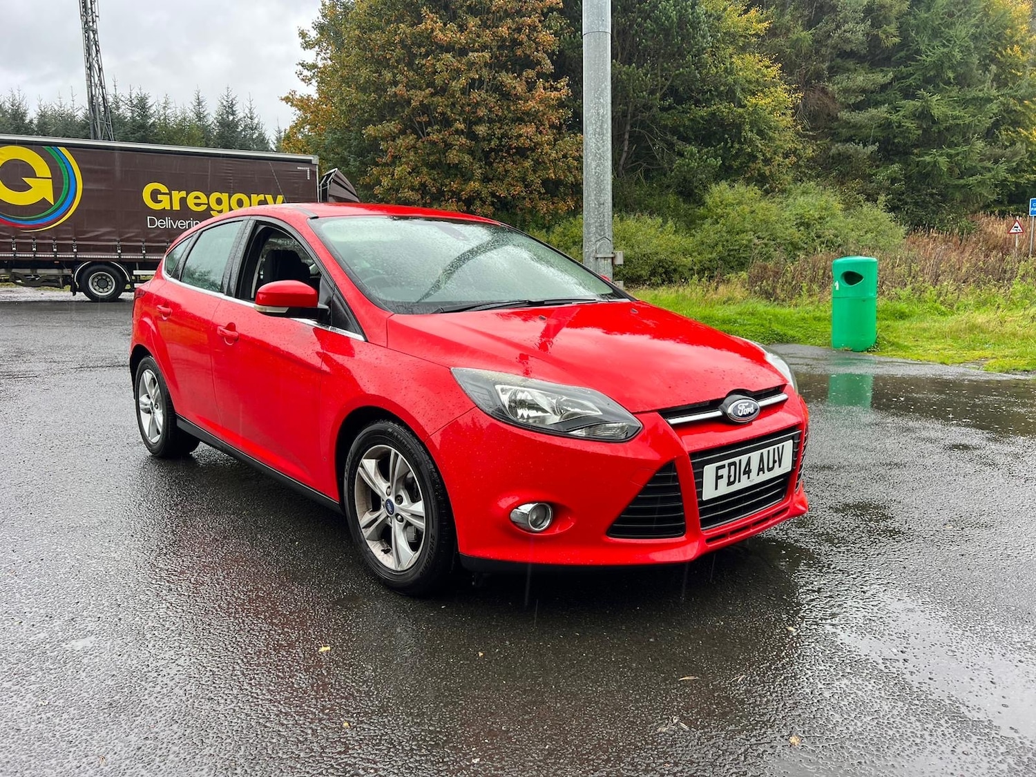 Used Ford Focus 2014 for sale - 76419181: Photo 3