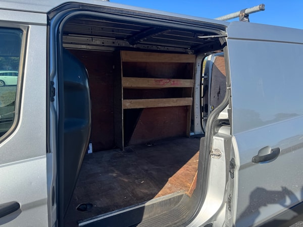 Used Ford Transit Connect 2014 for sale - 76026223: Photo 8