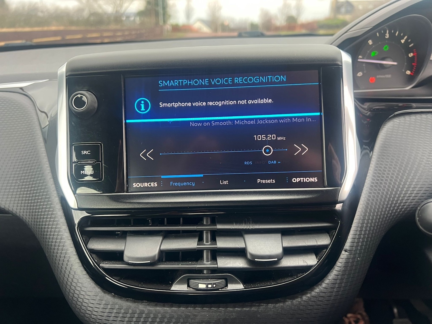 Used Peugeot 208 2017 for sale - 76882849: Photo 10