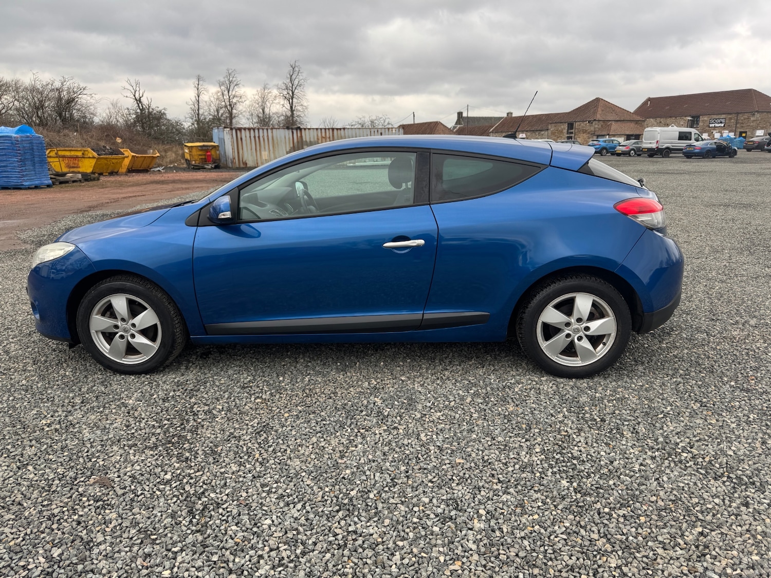 Used Renault Megane 2011 for sale - 77336343: Photo 3