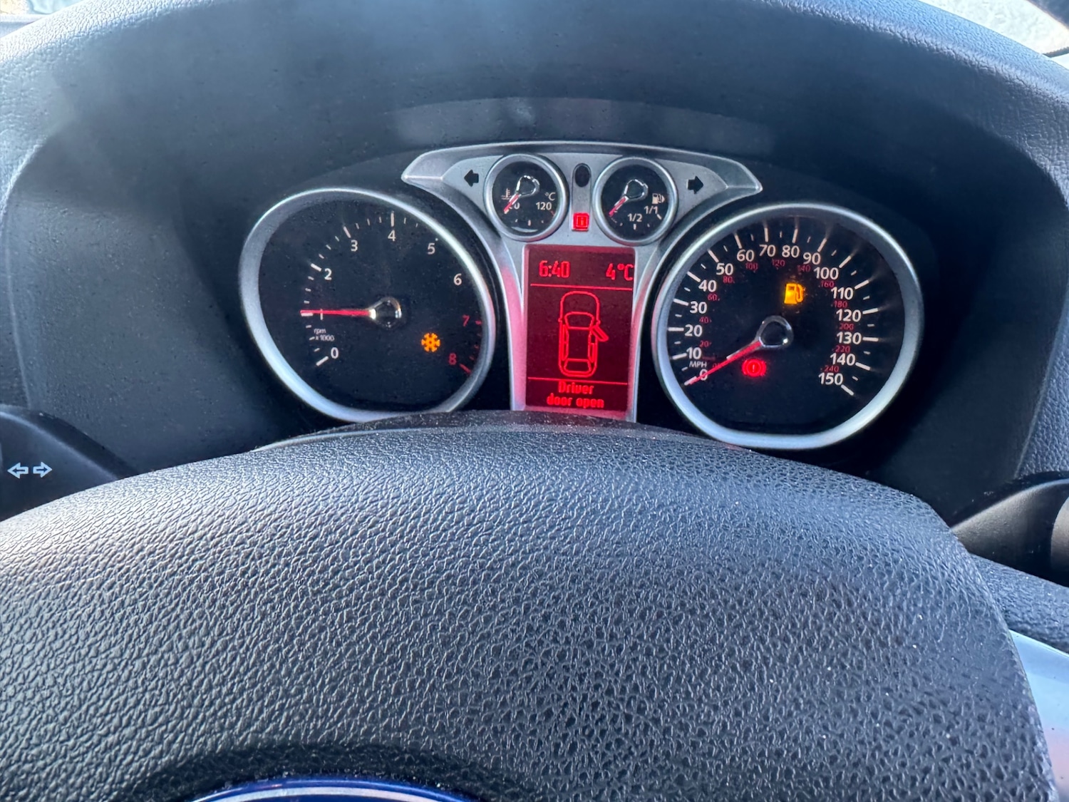 Used Ford Focus 2011 for sale - 77228359: Photo 12