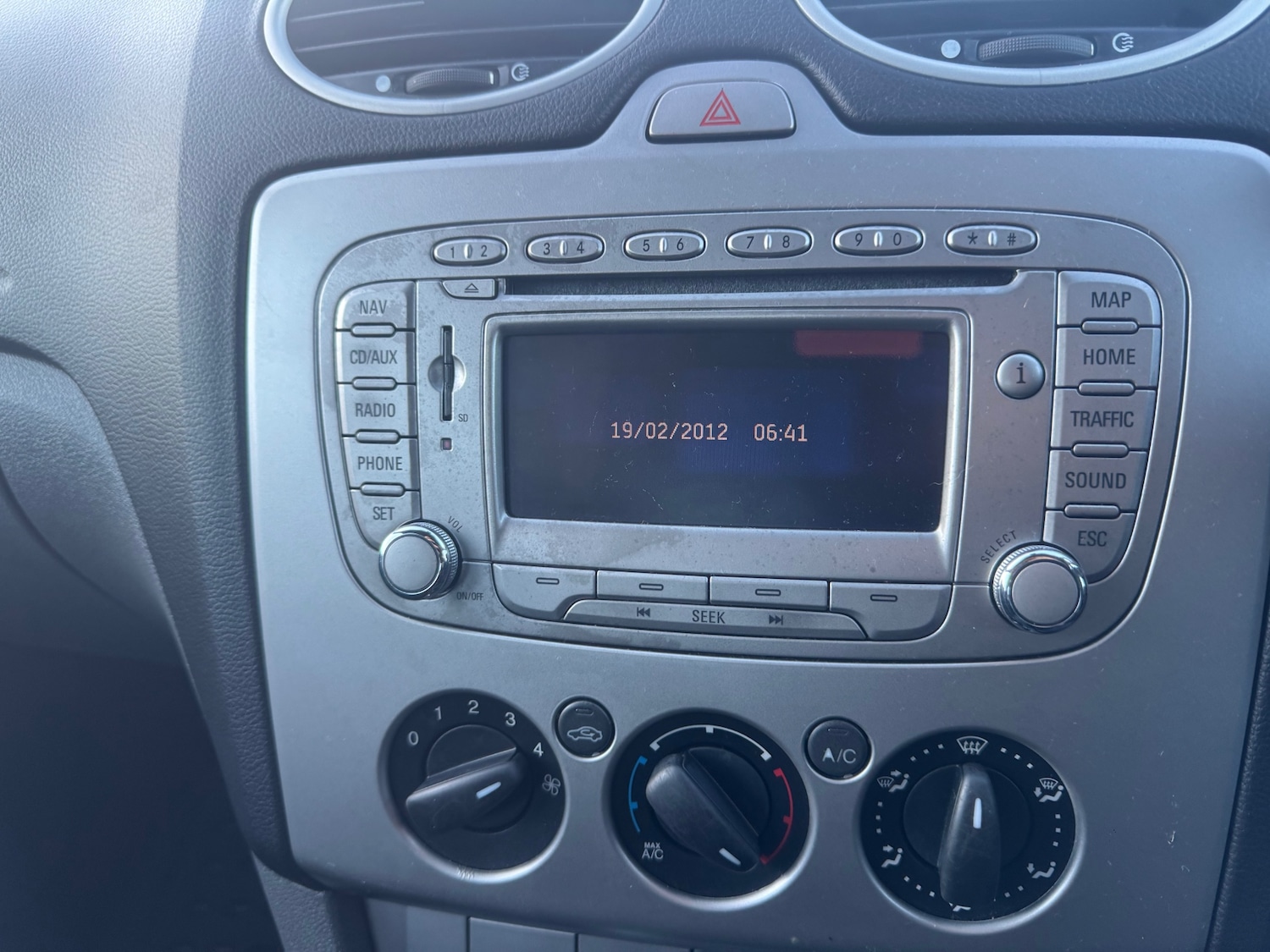 Used Ford Focus 2011 for sale - 77228359: Photo 13