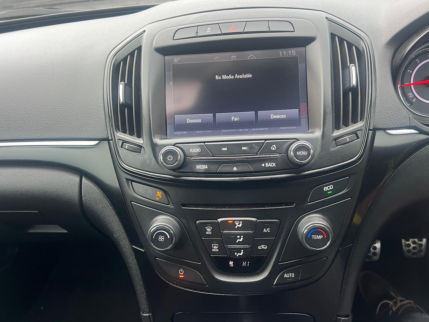 Used Vauxhall Insignia 2014 for sale - 77310752: Photo 10