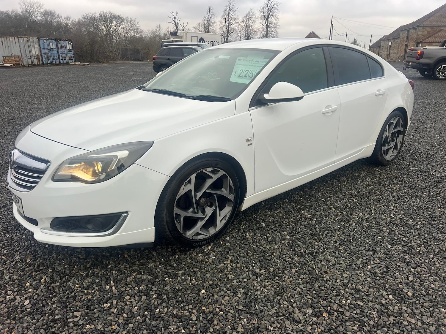 Used Vauxhall Insignia 2014 for sale - 77310752: Photo 2