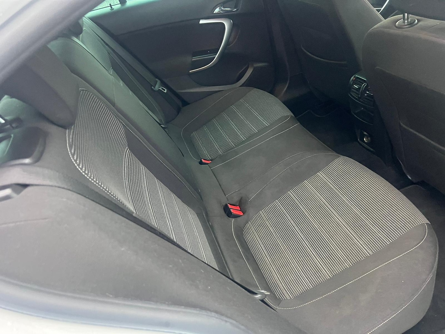 Used Vauxhall Insignia 2014 for sale - 77310752: Photo 9