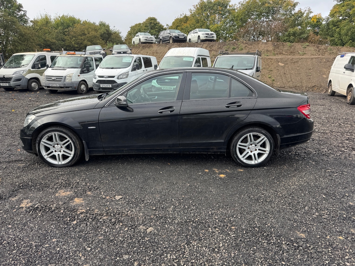 Used Mercedes-Benz C-Class 2011 for sale - 76149762: Photo 3