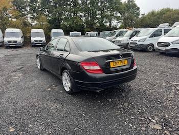 Used Mercedes-Benz C-Class 2011 for sale - 76149762: Photo