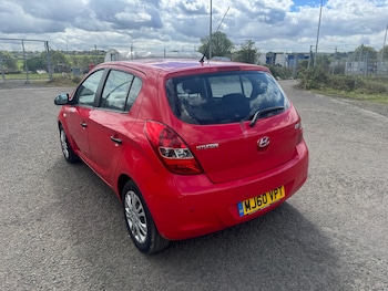 Used Hyundai i20 2010 for sale - 78486907: Photo